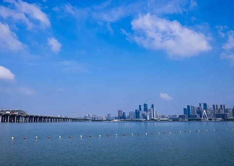 丽江：全国首个游艇全产业链总部落户丽江前海，加快建设全球海洋中心城市